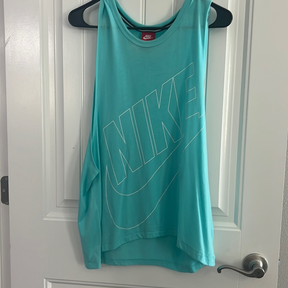 Nike Muscle Tank